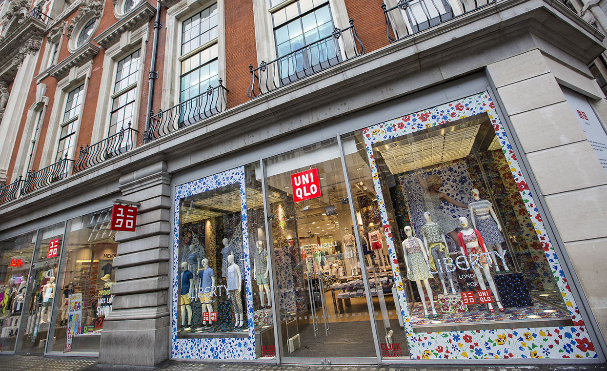 The Graphical Tree Uniqlo UT cut vinyl decals and printed self adhesive window graphics, point of sale, directional signage and installation. Store graphics and point of sale.