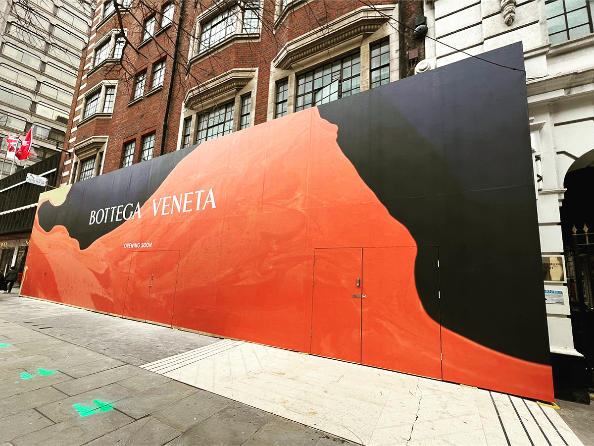 Bottega Veneta retail brand hoarding graphics printed and installed in London
